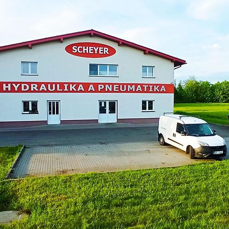 Apartman Scheyer Фрідек-Містек Екстер'єр фото